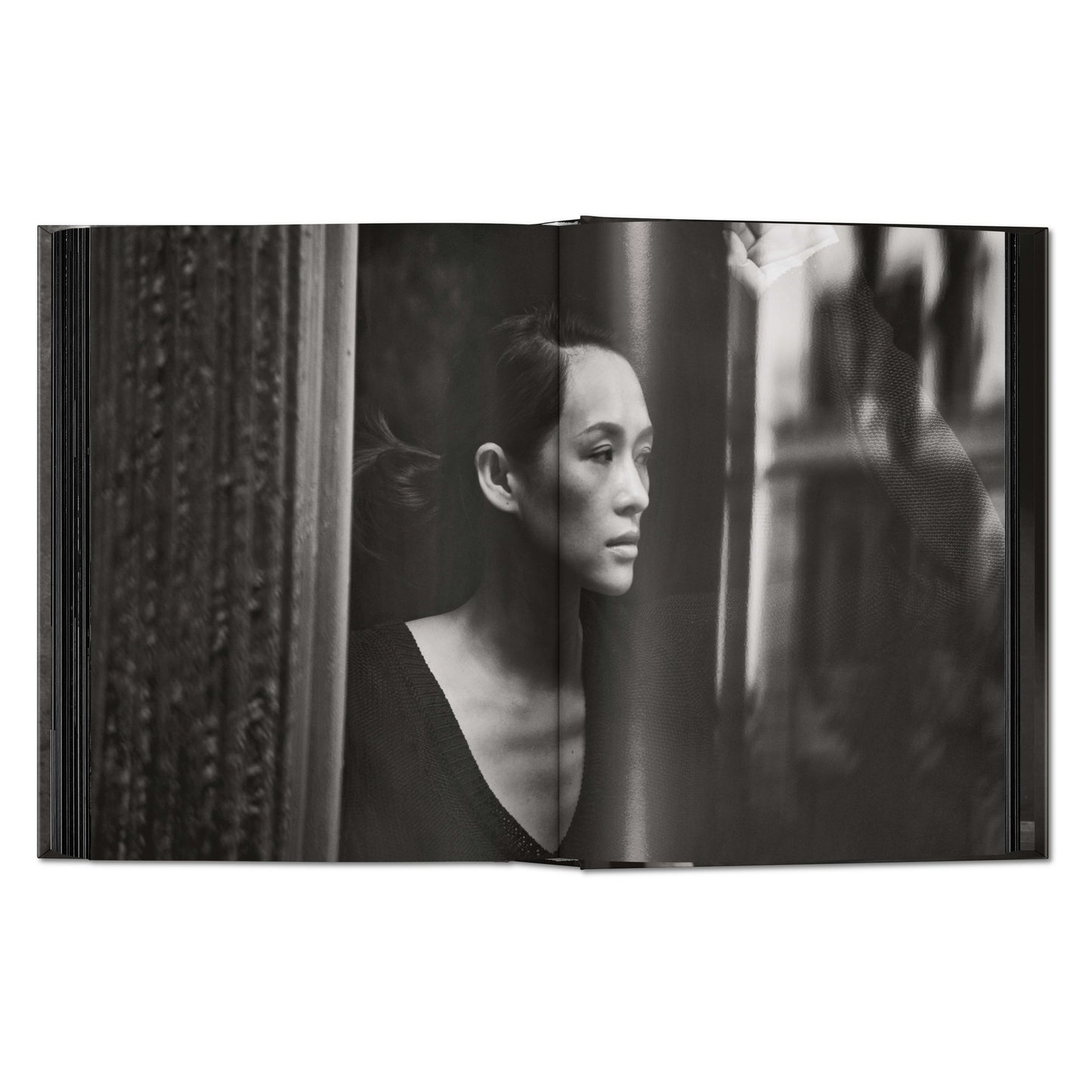 Peter Lindbergh. Shadows on the Wall. 45th Ed. (German, French, English)