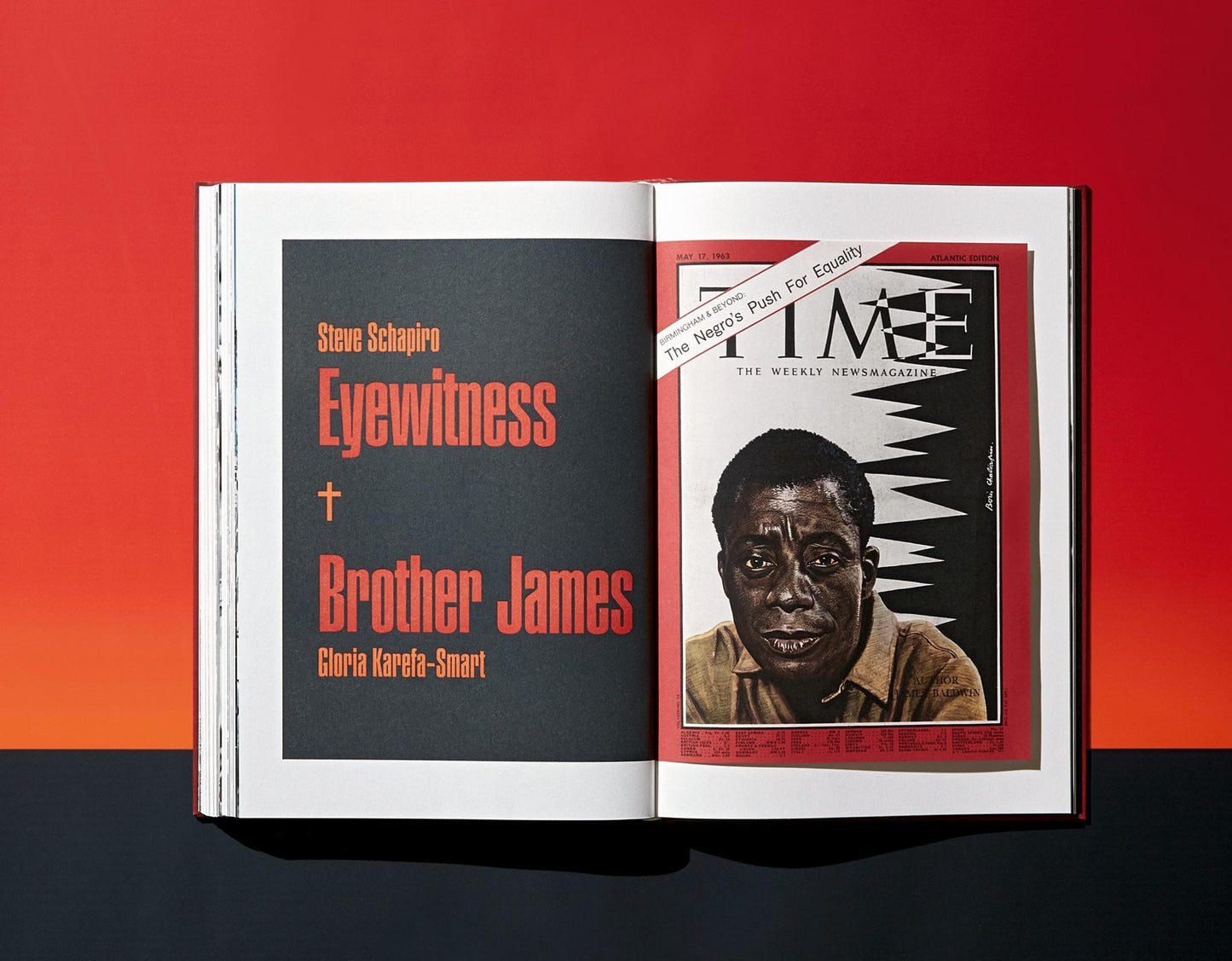 James Baldwin. The Fire Next Time. Photographs by Steve Schapiro (English) (SA)