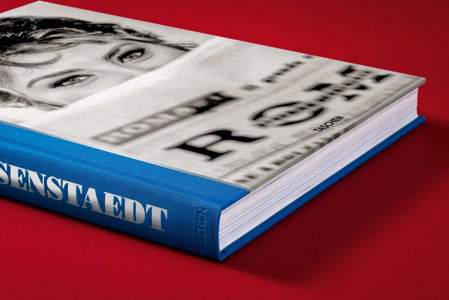 Eisenstaedt, Sophia Loren (English) (AP)