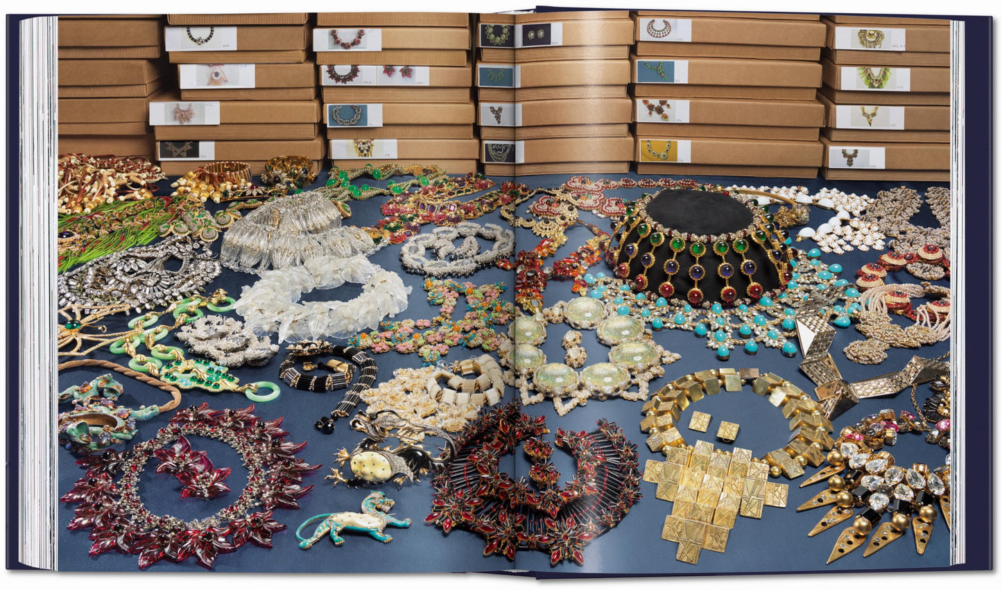 Costume Jewelry (German, French, English)