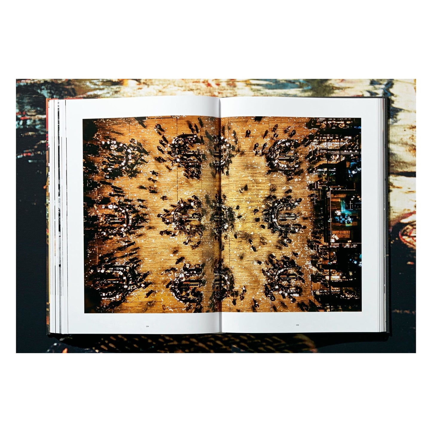 Marvin E. Newman. Art Edition No. 226–300 ‘42nd Street, 1983’ (English)