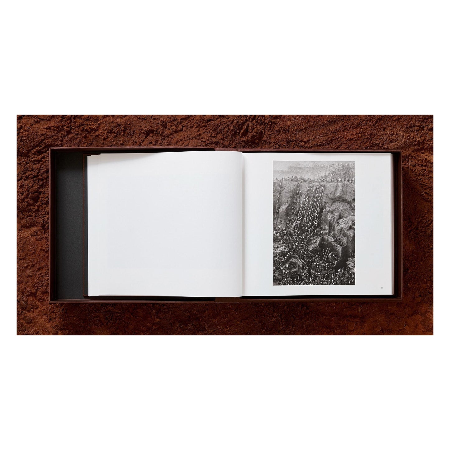 Sebastião Salgado. Gold (English) (AP)