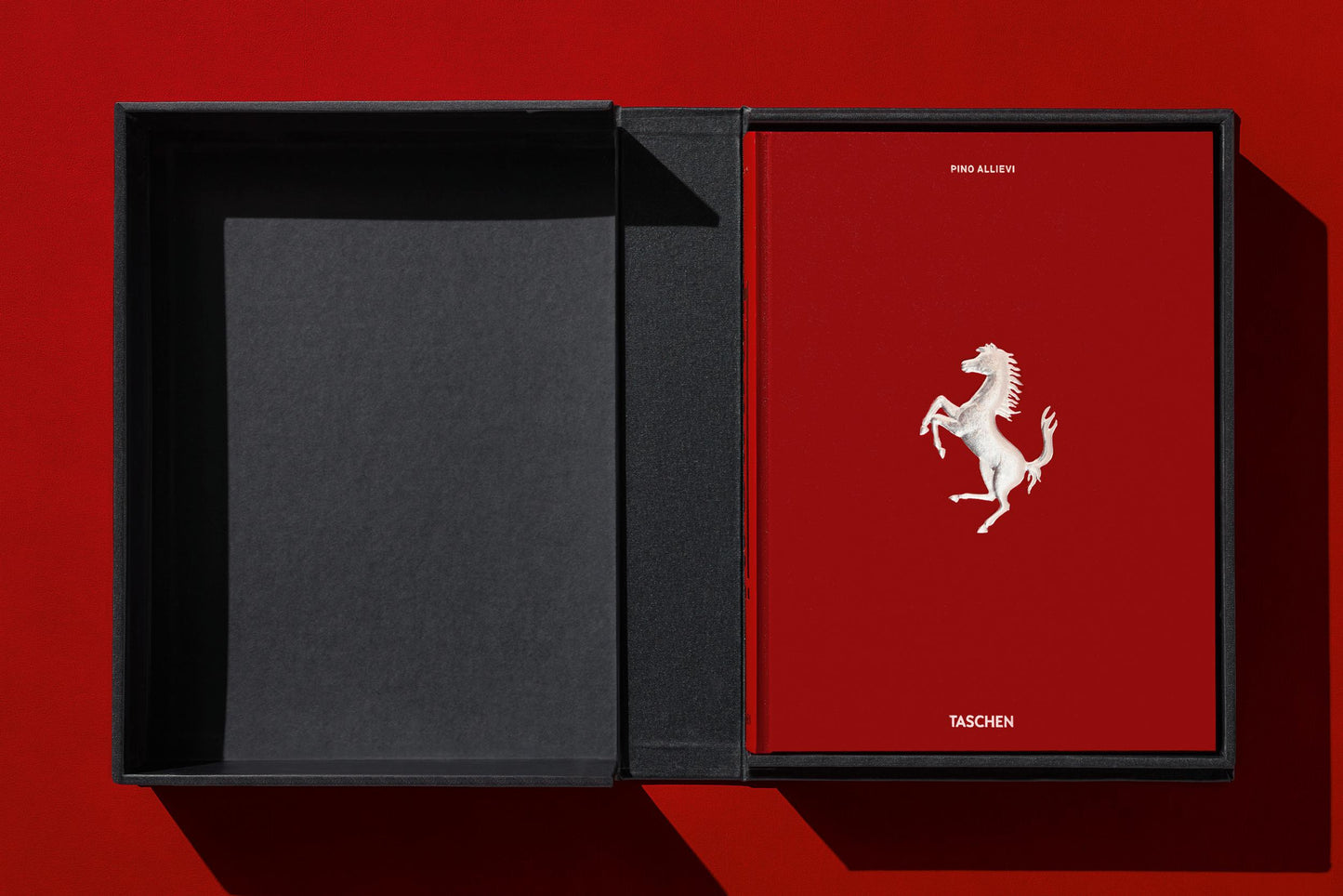 Ferrari. Art Edition No. 1–100, Lawrence Schiller ‘Ricardo Rodríguez Driving the Ferrari 246 SP, 1962’ (English)