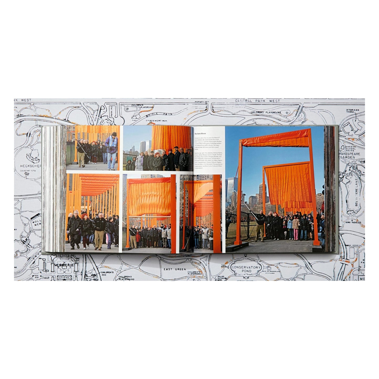 Christo and Jeanne-Claude. The Gates (English) (AP)