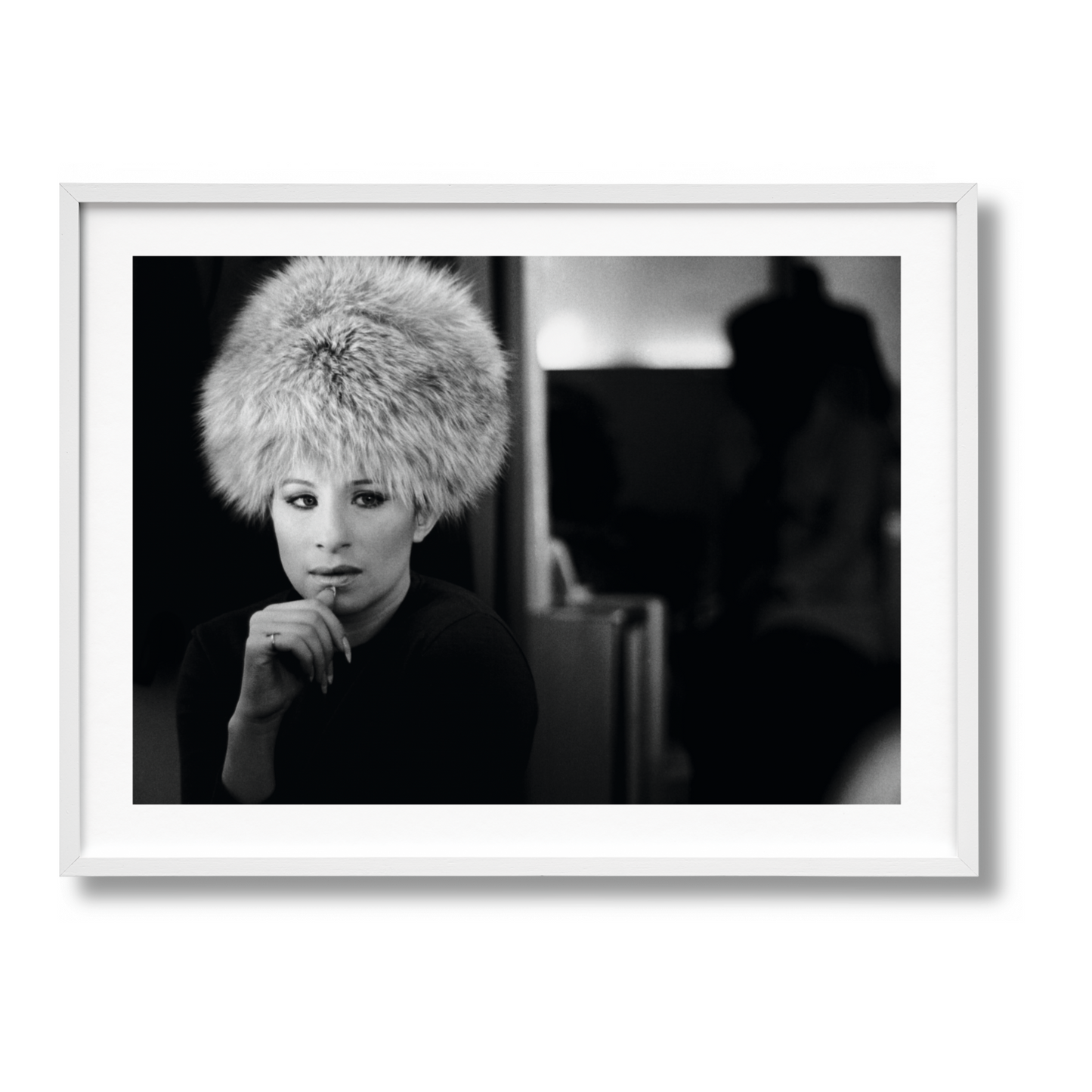 Barbra Streisand, Art Edition No. 101–200, Lawrence Schiller ‘Streisand En Route To London’ (German, French, English) (AP)