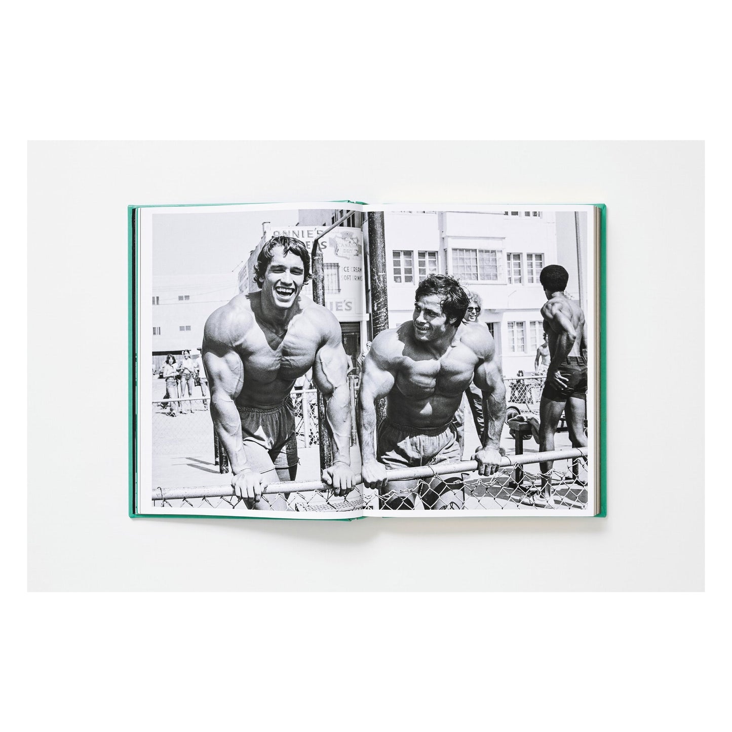 ARNOLD. Capitello Edition (English) (SA)