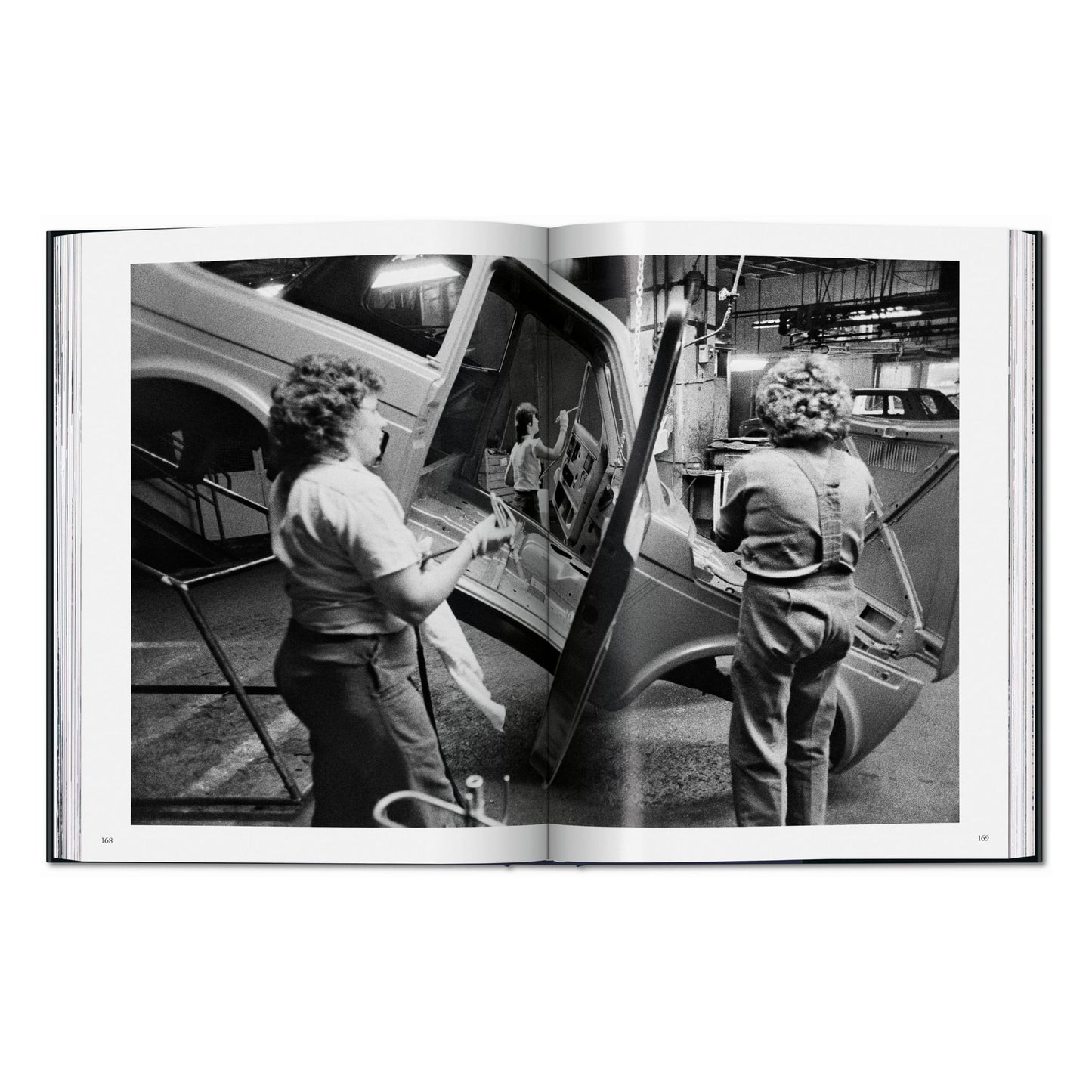 Sebastião Salgado. Arbeiter. Zur Archäologie des Industriezeitalters (German)