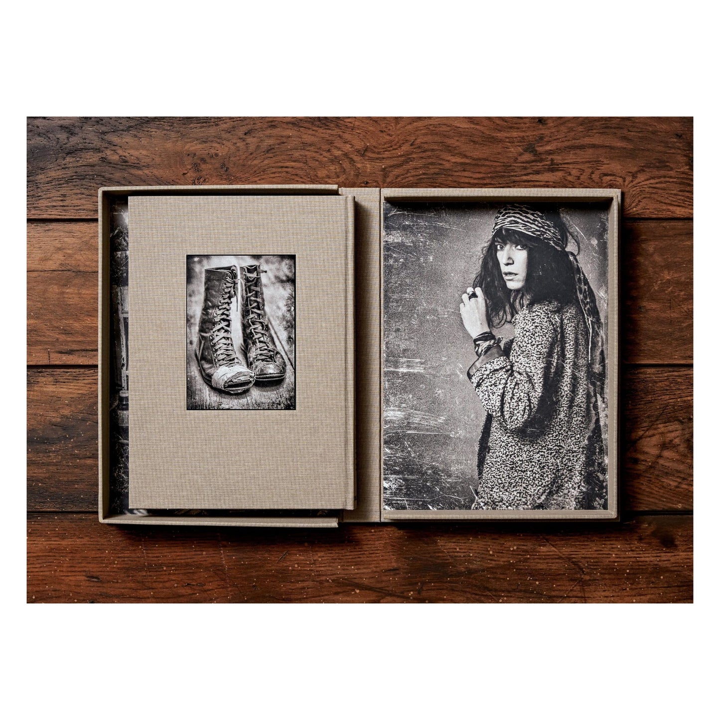 Lynn Goldsmith. Patti Smith. Before Easter After (English) (SA)