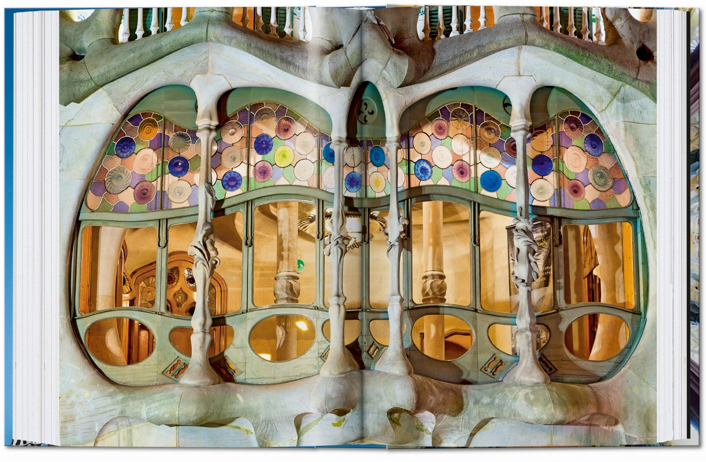 Gaudí. The Complete Works. 40th Ed. (English)