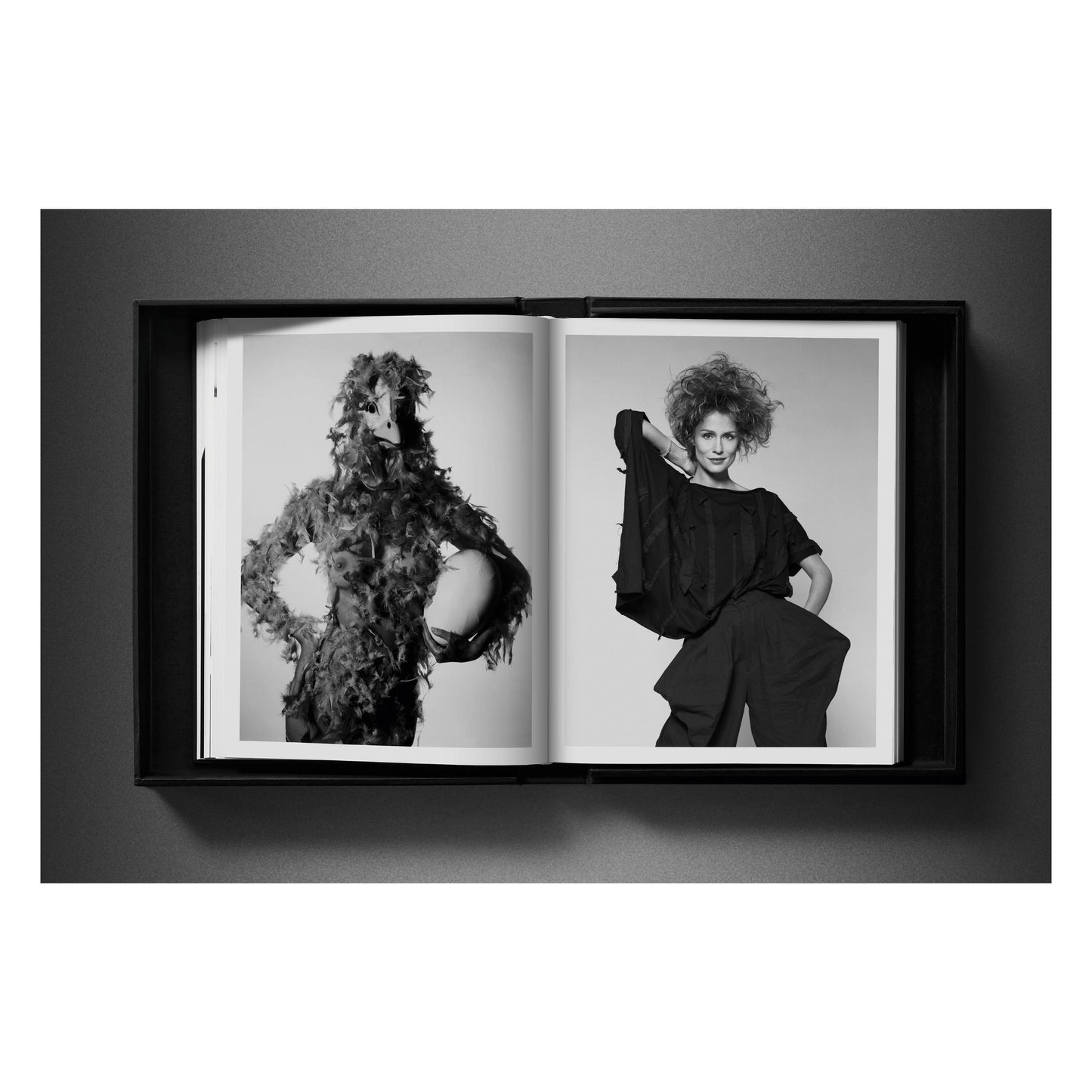 Bailey, 1980s Fashion, Art B, Jerry Hall (English) (AP)