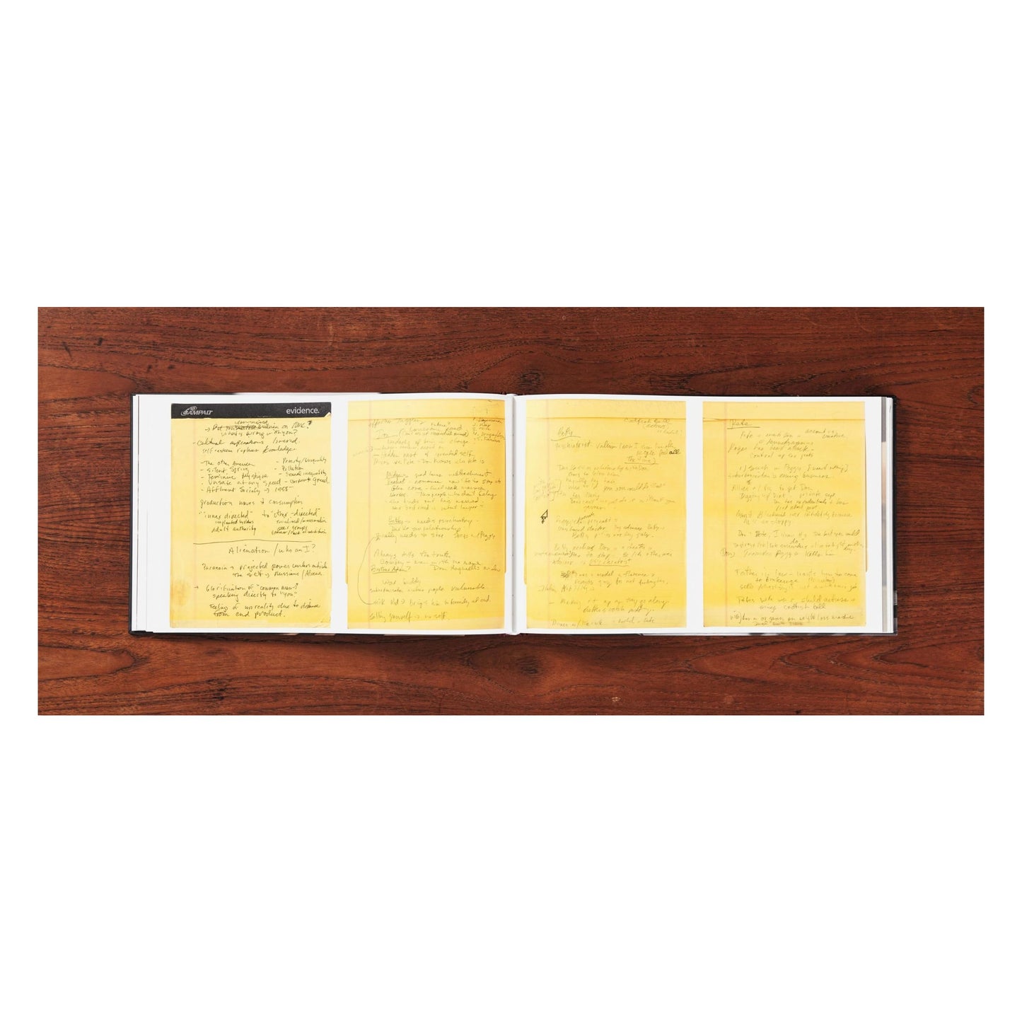 Matthew Weiner. Mad Men, Art Edition No. 1–500 (Script Edition) (English) (AP)