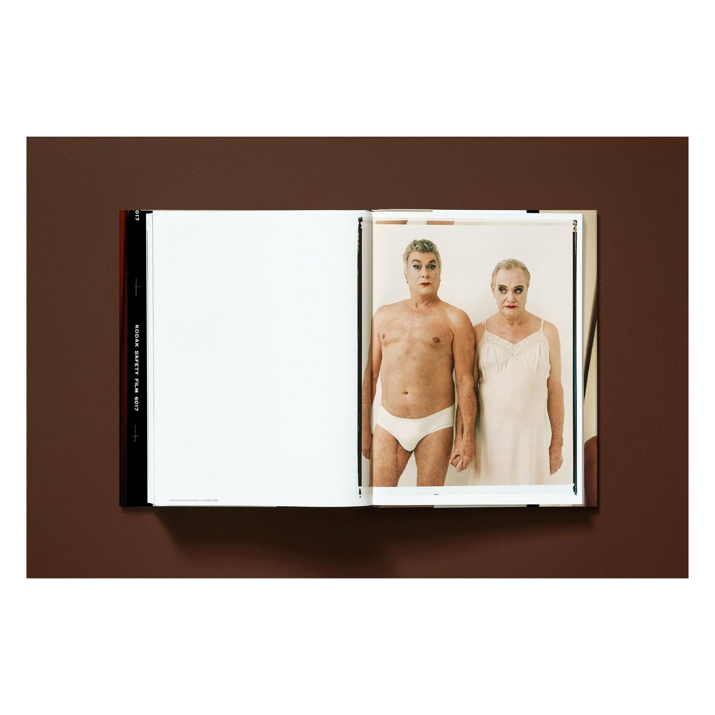 Annie Leibovitz. Art Edition No. 1–275 ‘David Byrne’ (English)