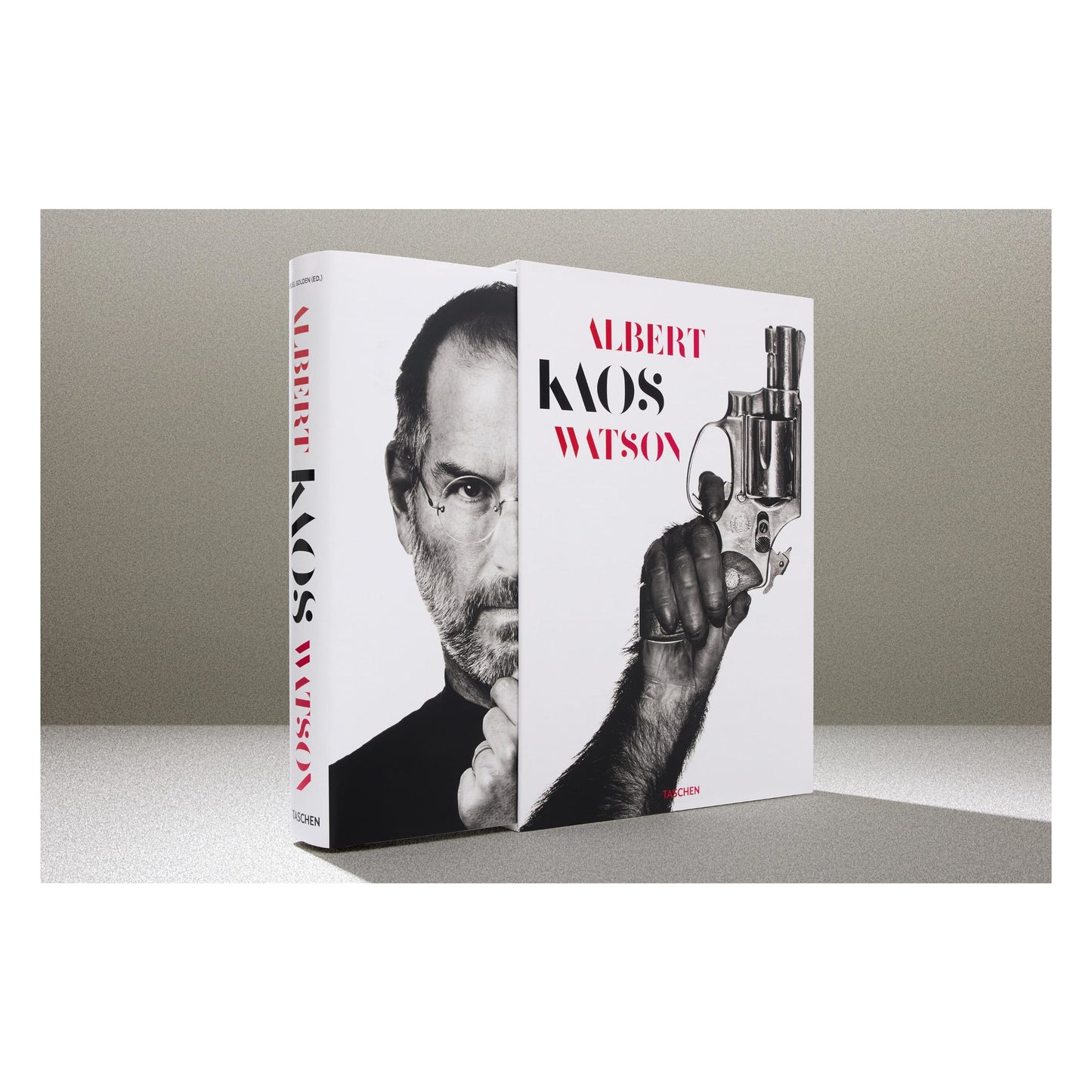 Albert Watson. Kaos. 2nd Edition. Art Edition No. 1–50, ‘Steve Jobs, Cupertino, California’, 2006 (German, French, English) (AP)