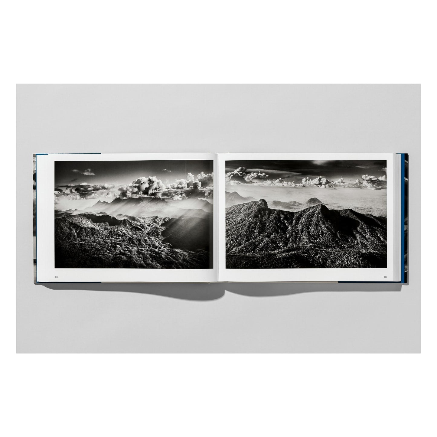 Sebastião Salgado. Amazônia (Spanish)