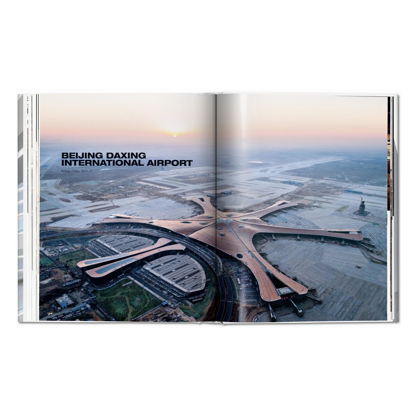 Zaha Hadid. Complete Works 1979–Today. 2020 Edition (Spanish, Italian, Portuguese)