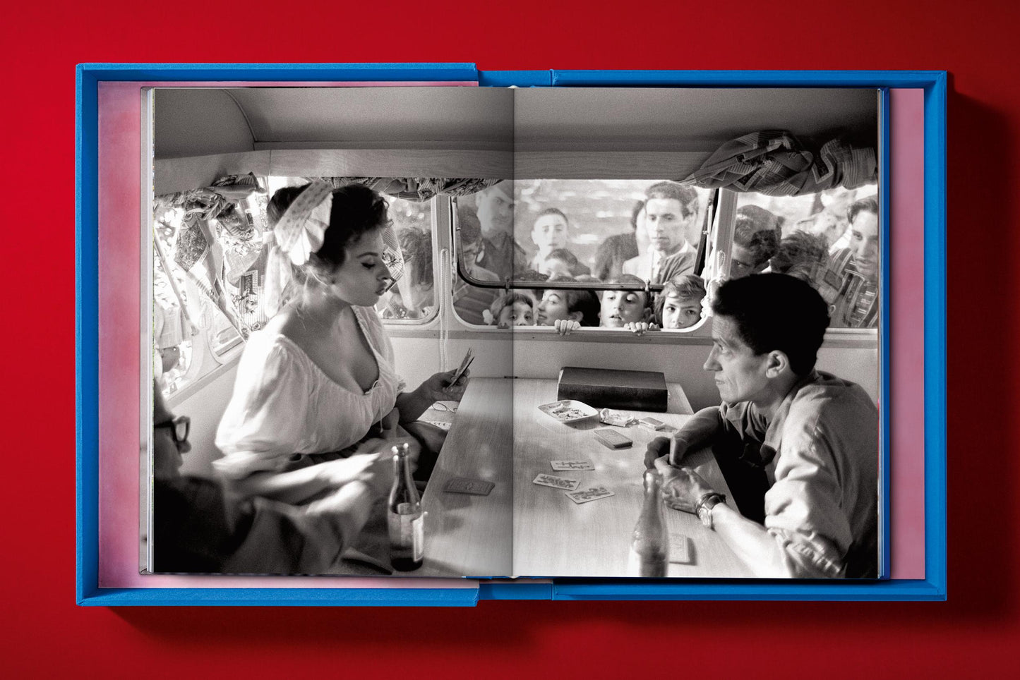 Eisenstaedt, Sophia Loren (English) (AP)