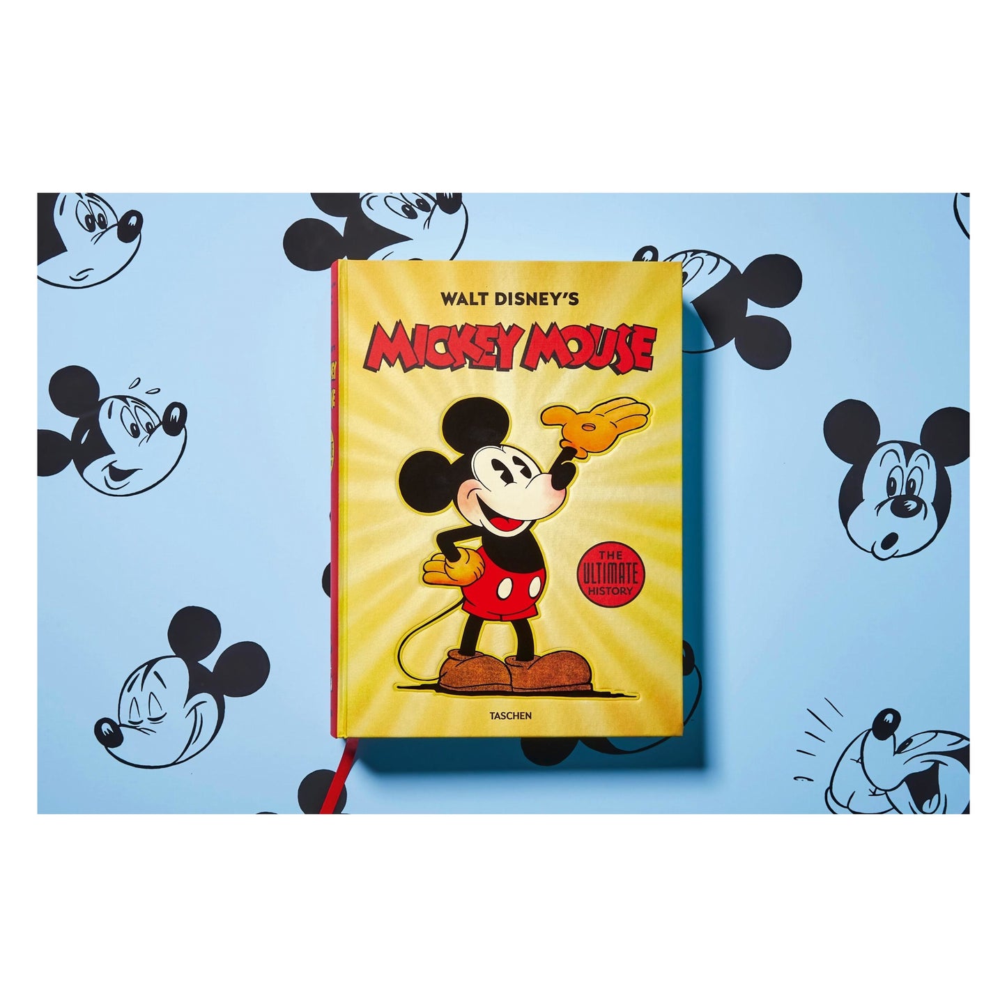 Walt Disney's Mickey Mouse. Toute l'histoire (French)