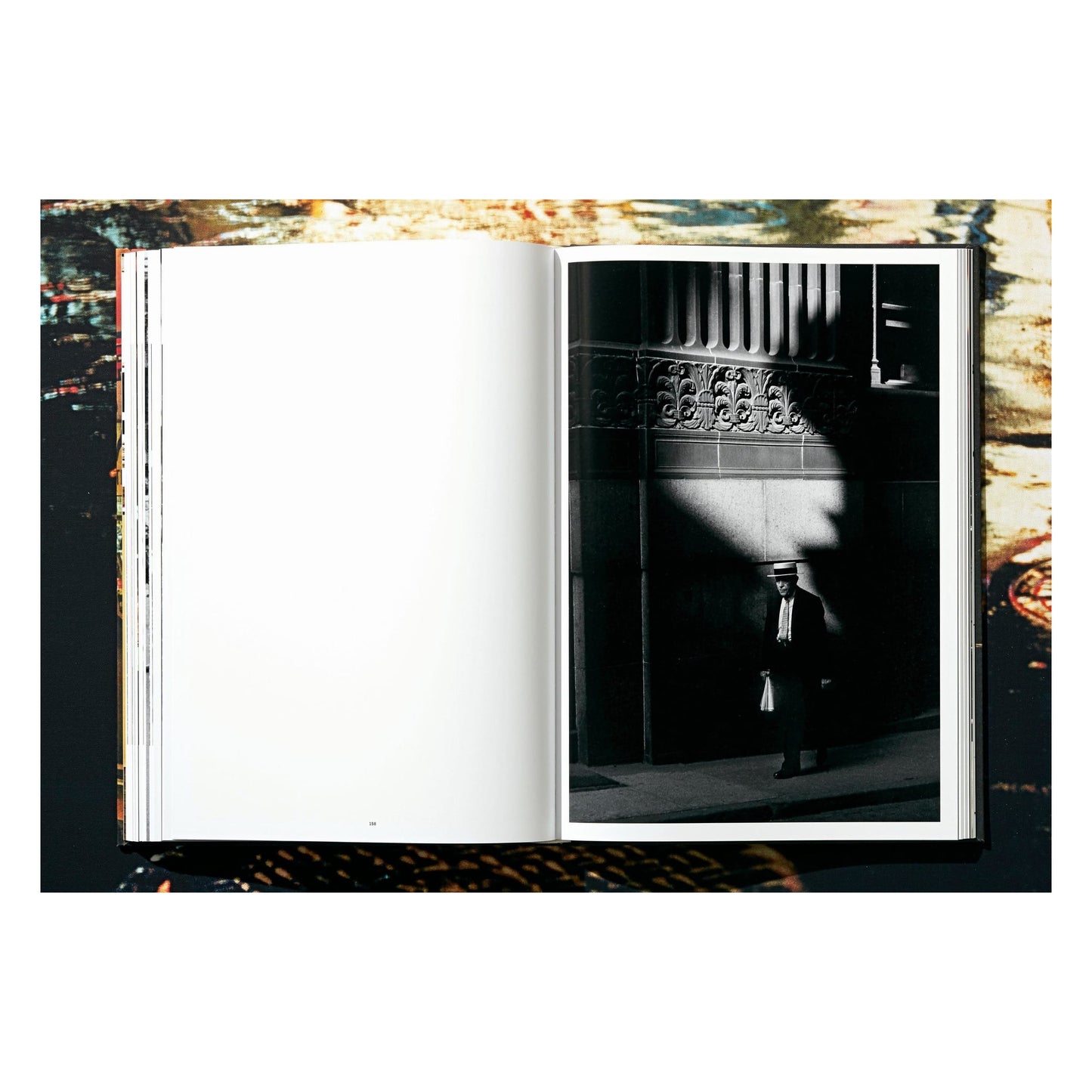 Marvin E. Newman. Art Edition No. 226–300 ‘42nd Street, 1983’ (English)