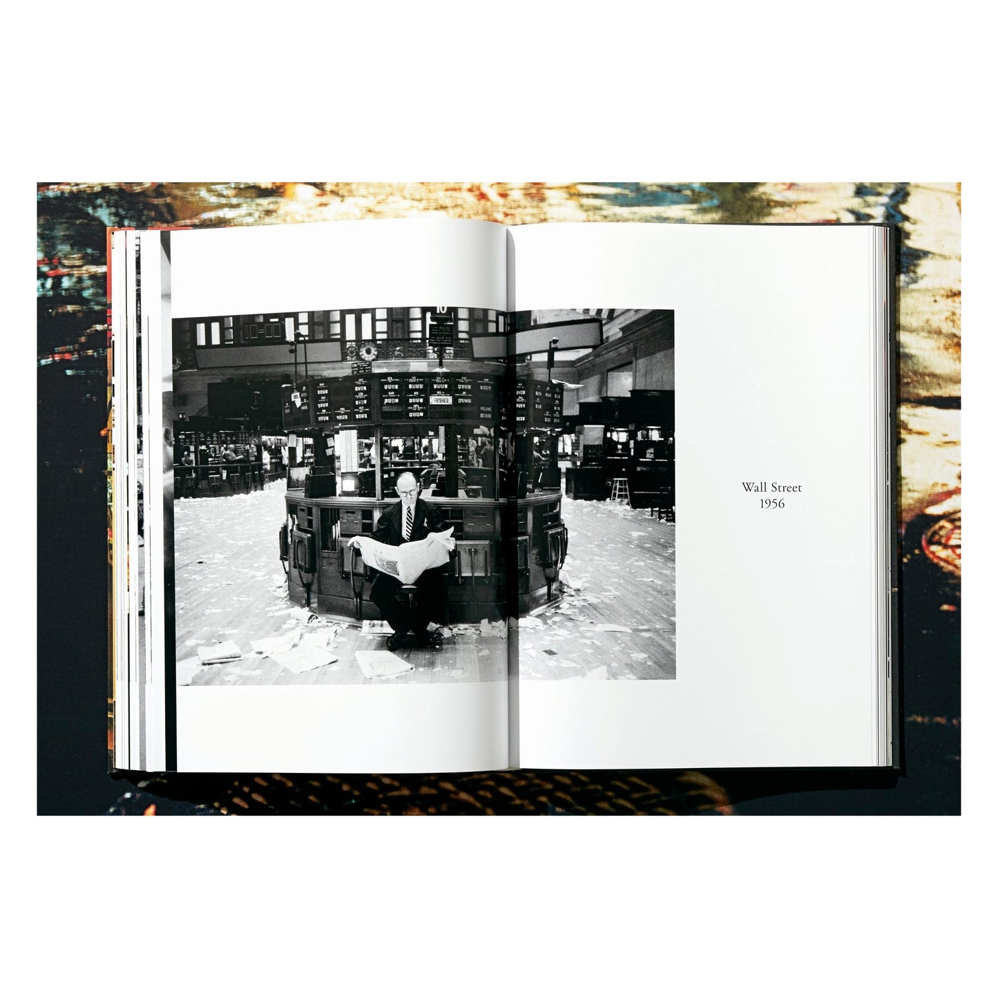 Marvin E. Newman. Art Edition No. 226–300 ‘42nd Street, 1983’ (English)