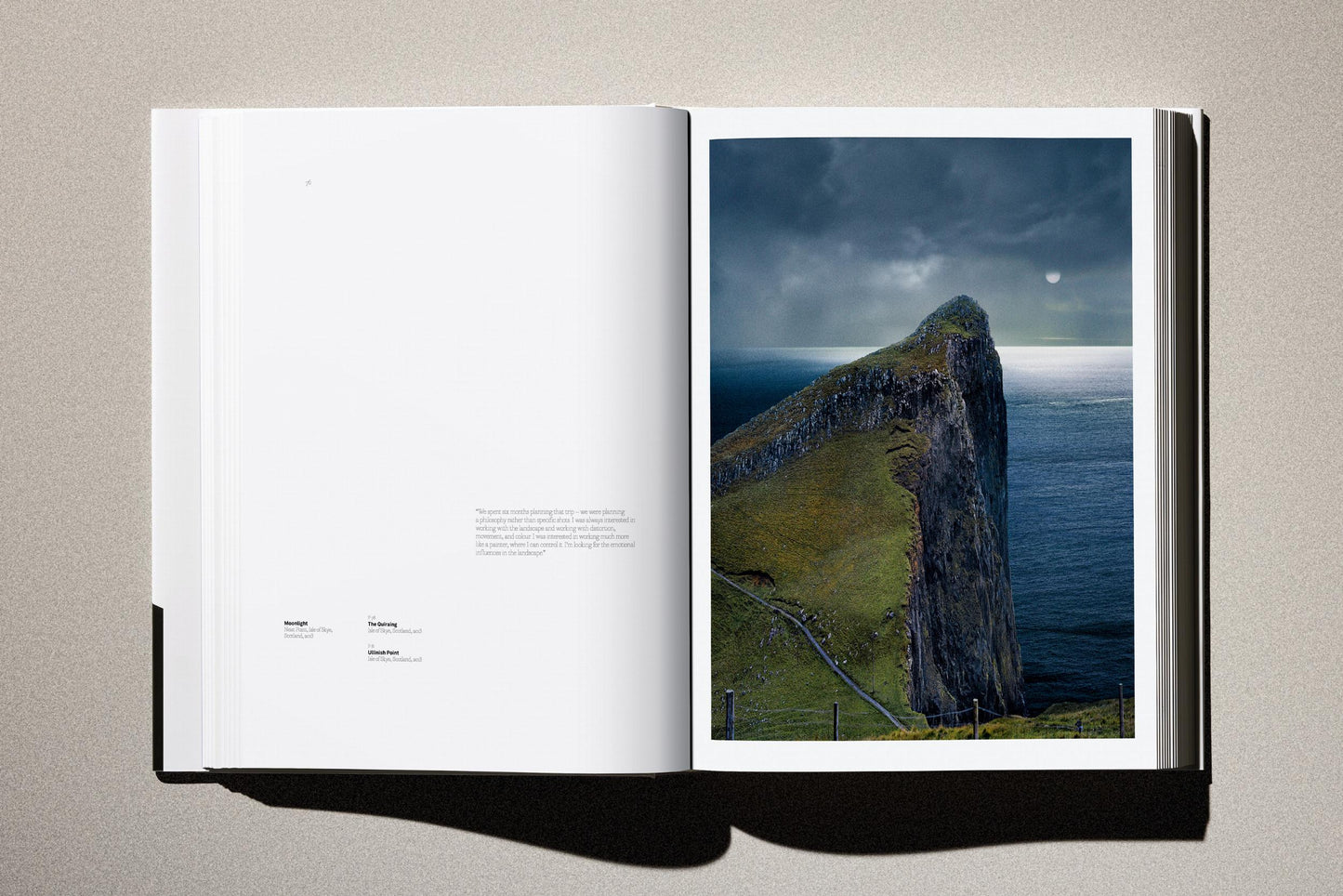 Albert Watson. Kaos. 2nd Edition. Art Edition No. 151-200, 'Keith Richards, New York City', 1988 (German, French, English) (AP)