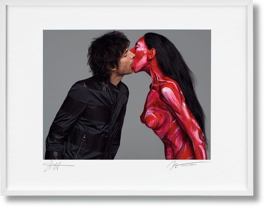 Inez van Lamsweerde/Vinoodh Matadin. Art Edition No. 101–200 ‘Kissing Vinoodh’ (German, French, English)