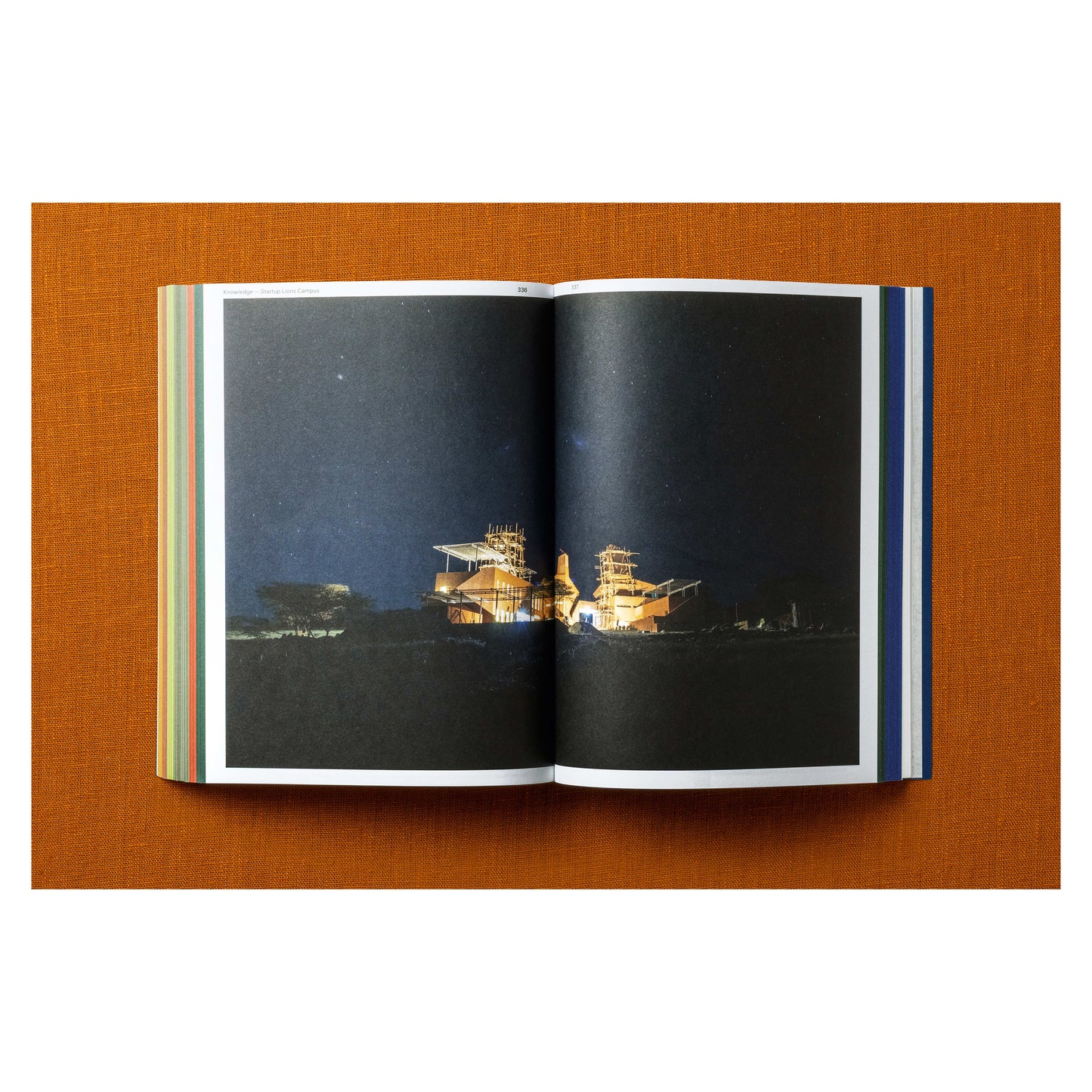 Francis Kéré. Building Stories. Art Edition No. 1–100, ‘Building Brick’ (English)