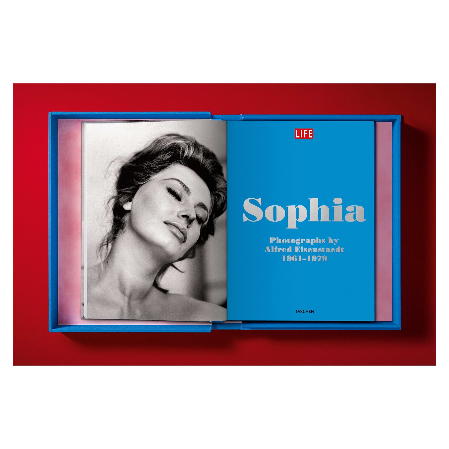 Sophia by Eisenstaedt (English)