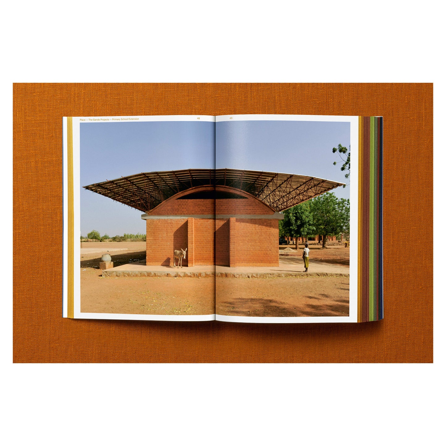 Francis Kéré. Building Stories. Art Edition No. 1–100, ‘Building Brick’ (English)
