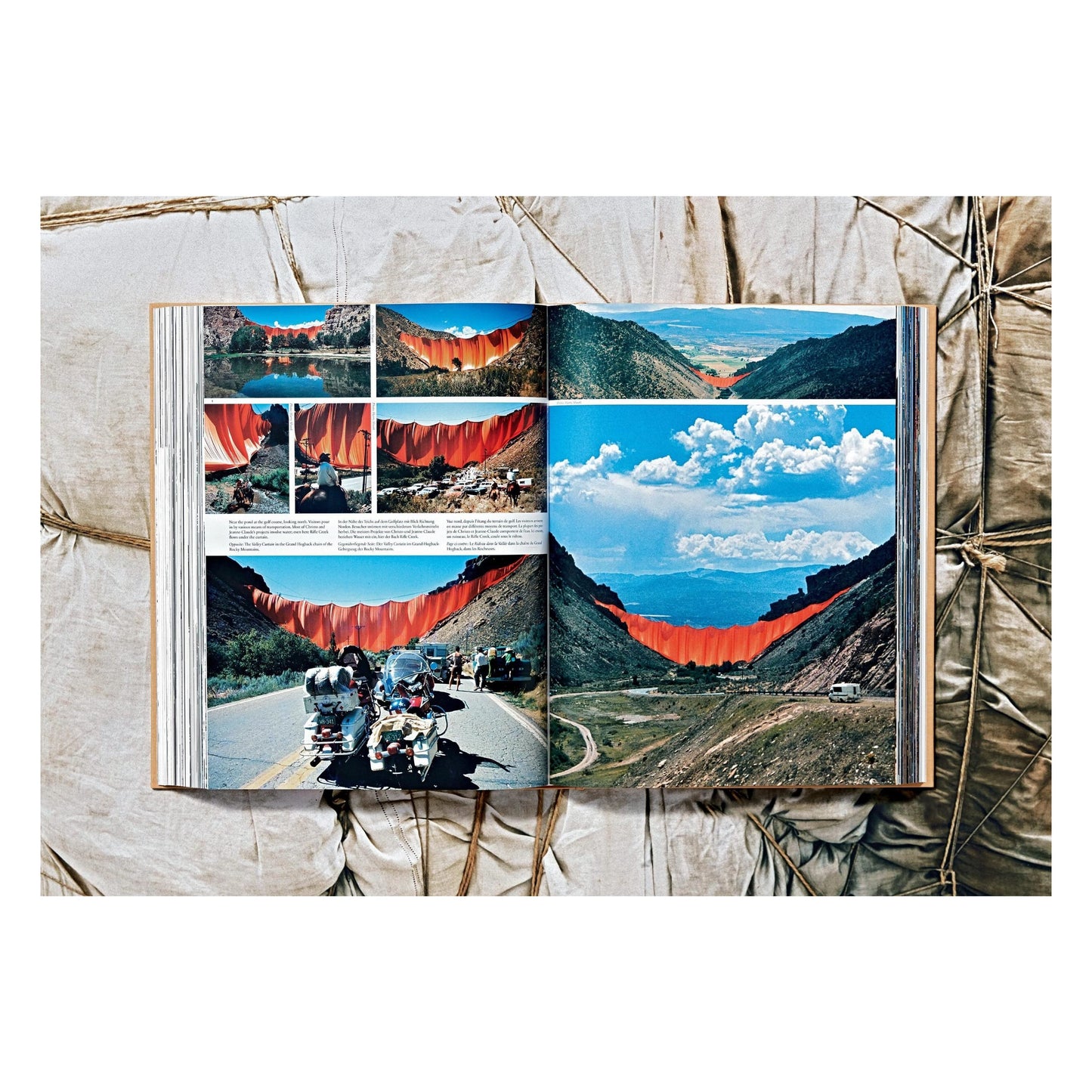 Christo and Jeanne-Claude. Updated Edition (German, French, English)