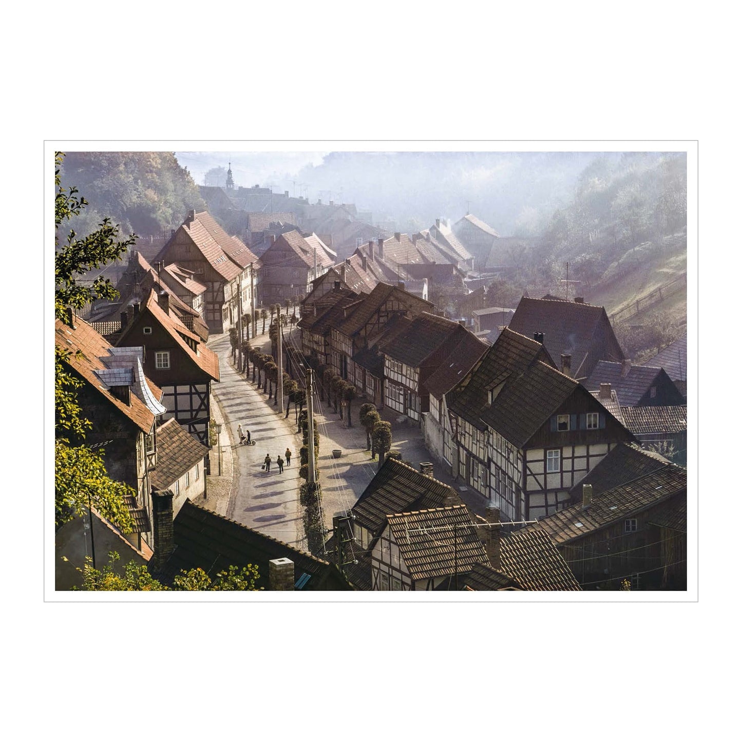 National Geographic. Around the World in 125 Years (English)