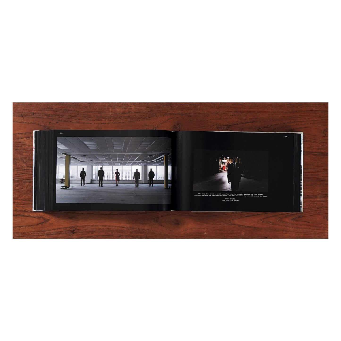 Matthew Weiner. Mad Men, Art Edition No. 1–500 (Script Edition) (English) (SA)