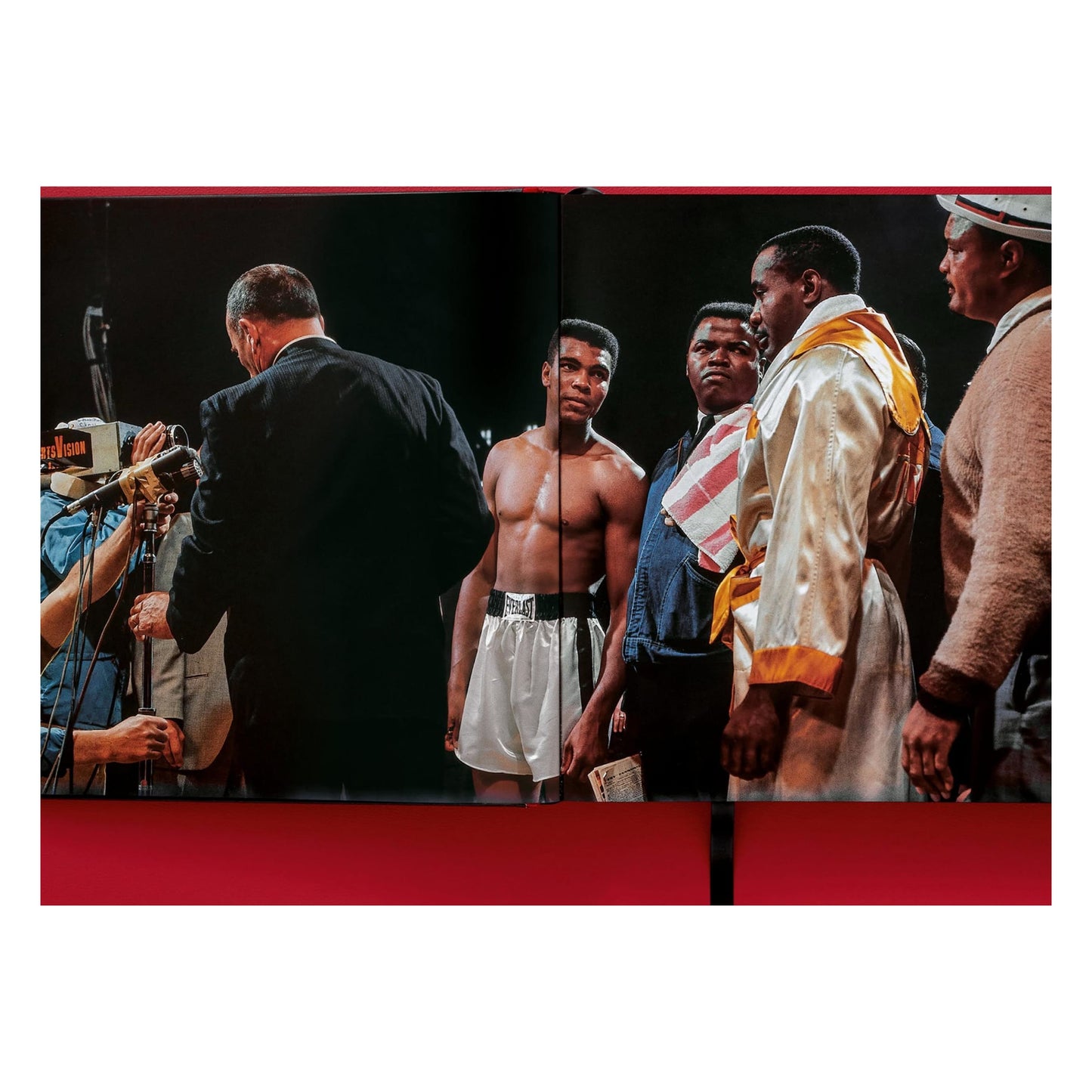 Neil Leifer. Boxing. 60 Years of Fights and Fighters (German, French, English)