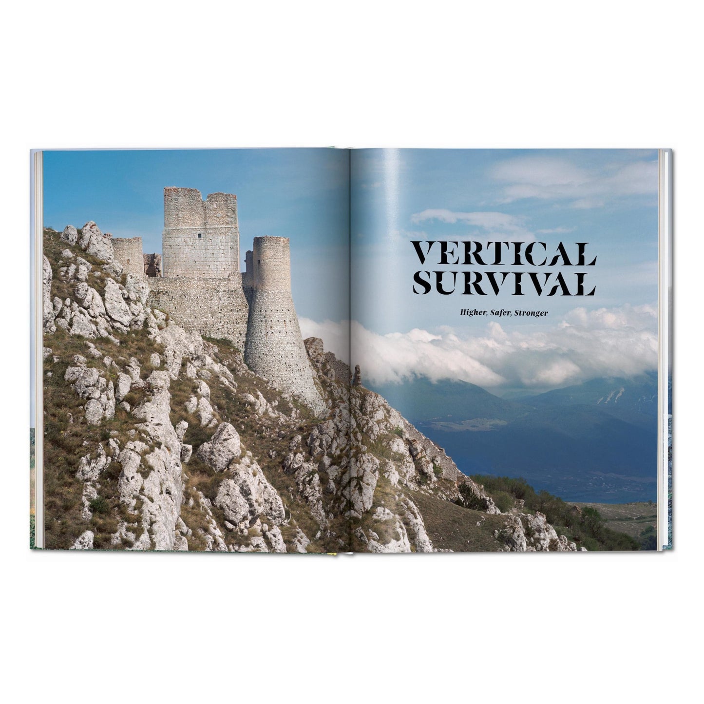 Frédéric Chaubin. Stone Age. Ancient Castles of Europe (German, French, English)
