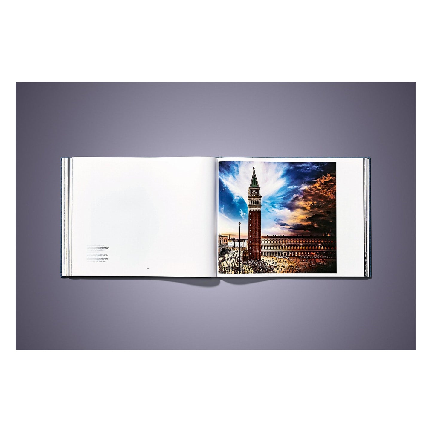 Stephen Wilkes. Day to Night. Art Edition A, 'Brooklyn Bridge, New York City, 2016' (German, French, English) (AP)
