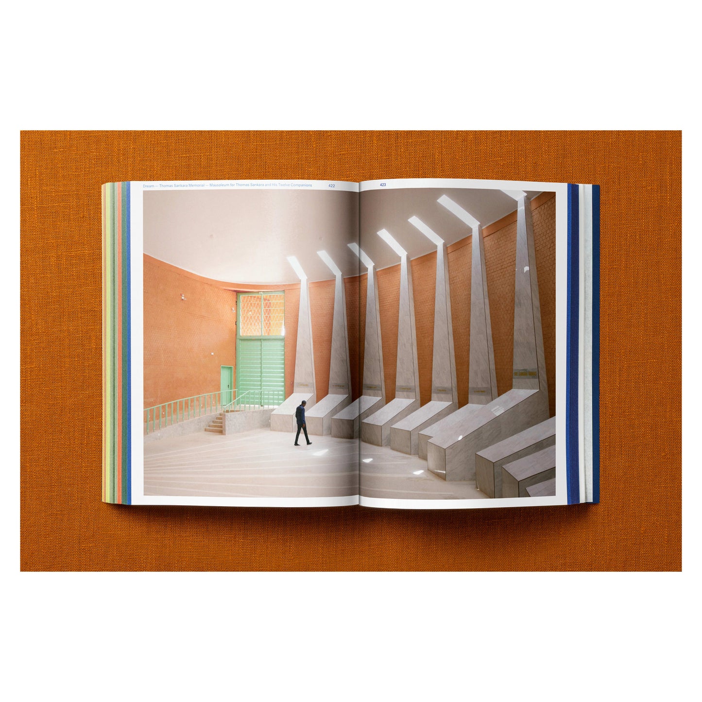 Francis Kéré. Building Stories. Art Edition No. 1–100, ‘Building Brick’ (English)