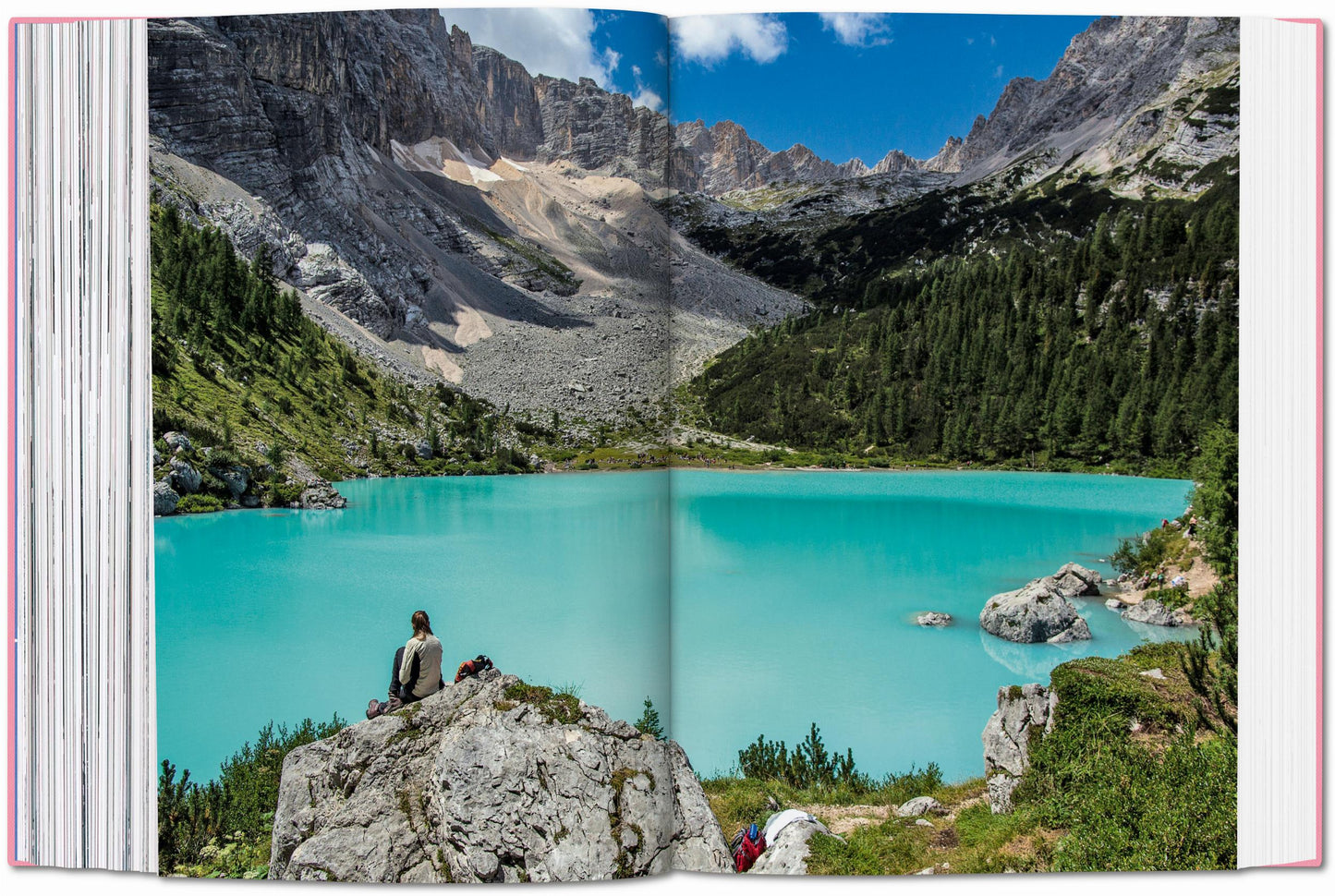 The New York Times Explorer. 100 Dream Trips Around the World From the Algarve to Xian (English)