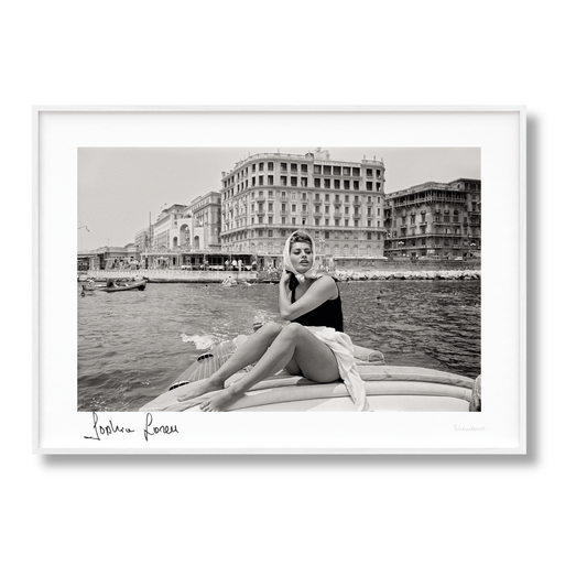 Sophia by Eisenstaedt. Art Edition B, ‘Near Naples’, 1961 (English) (AP)