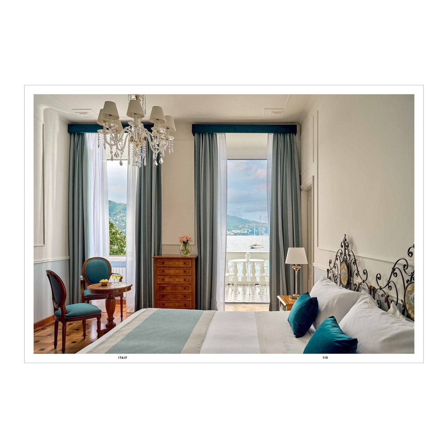Great Escapes Mediterranean. The Hotel Book. 45th Ed. (German, French, English)