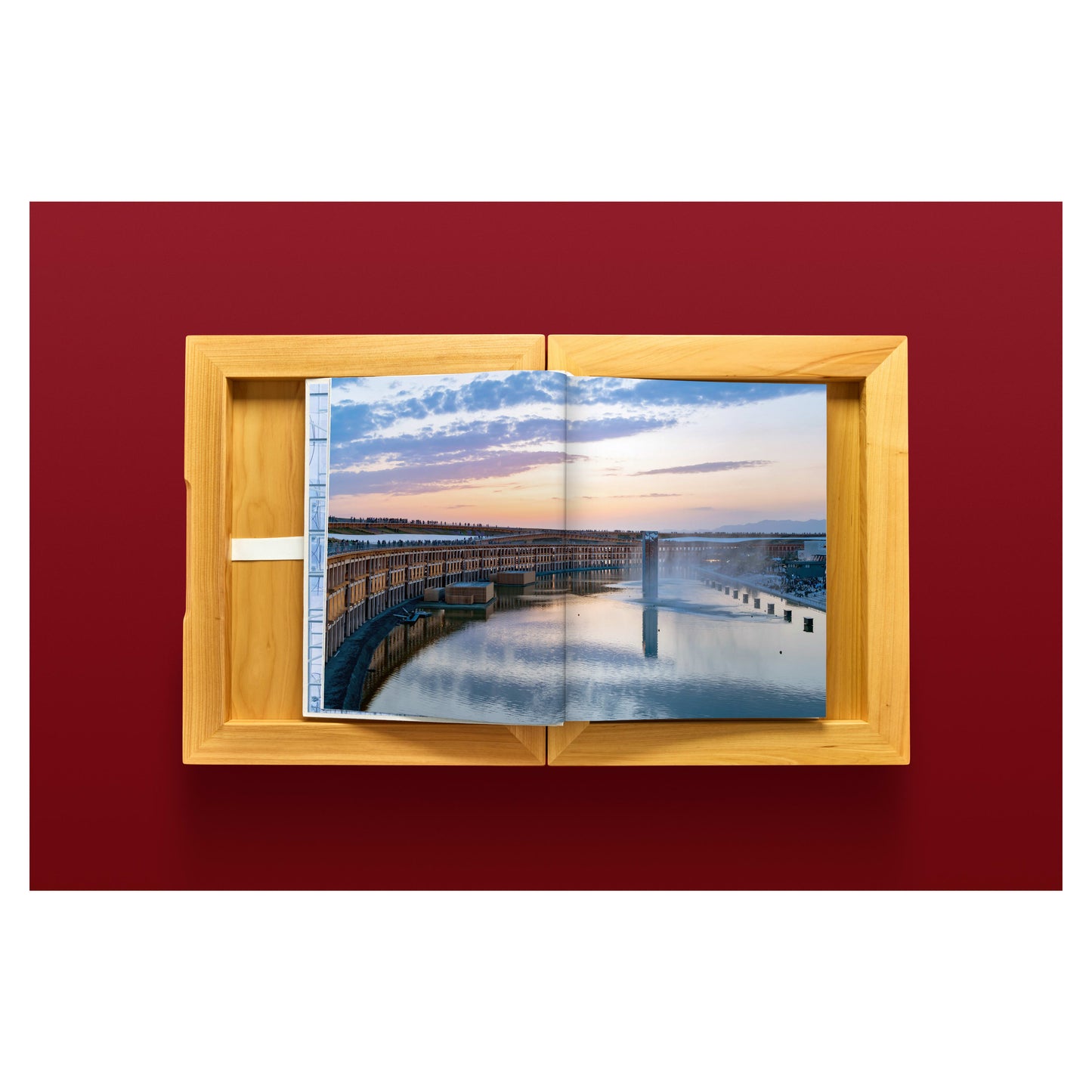 Fujimoto. Complete Works 1994–Today. Art Edition No. 1–200, ‘The Grand Ring’ (German, French, English)
