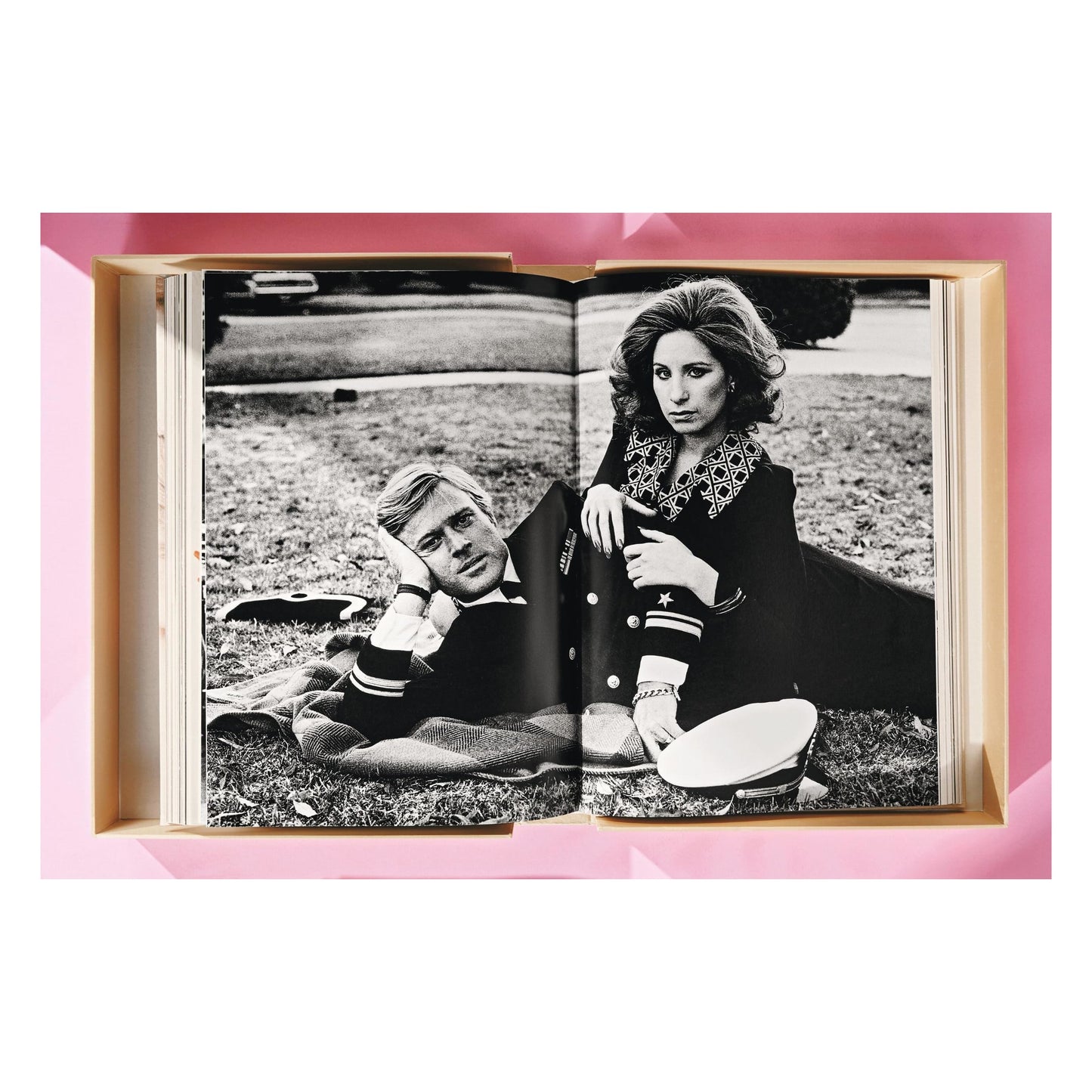 Barbra Streisand, Art Edition No. 1–100, Steve Schapiro ‘Barbra for Harper’s Bazaar’ (German, French, English) (AP)