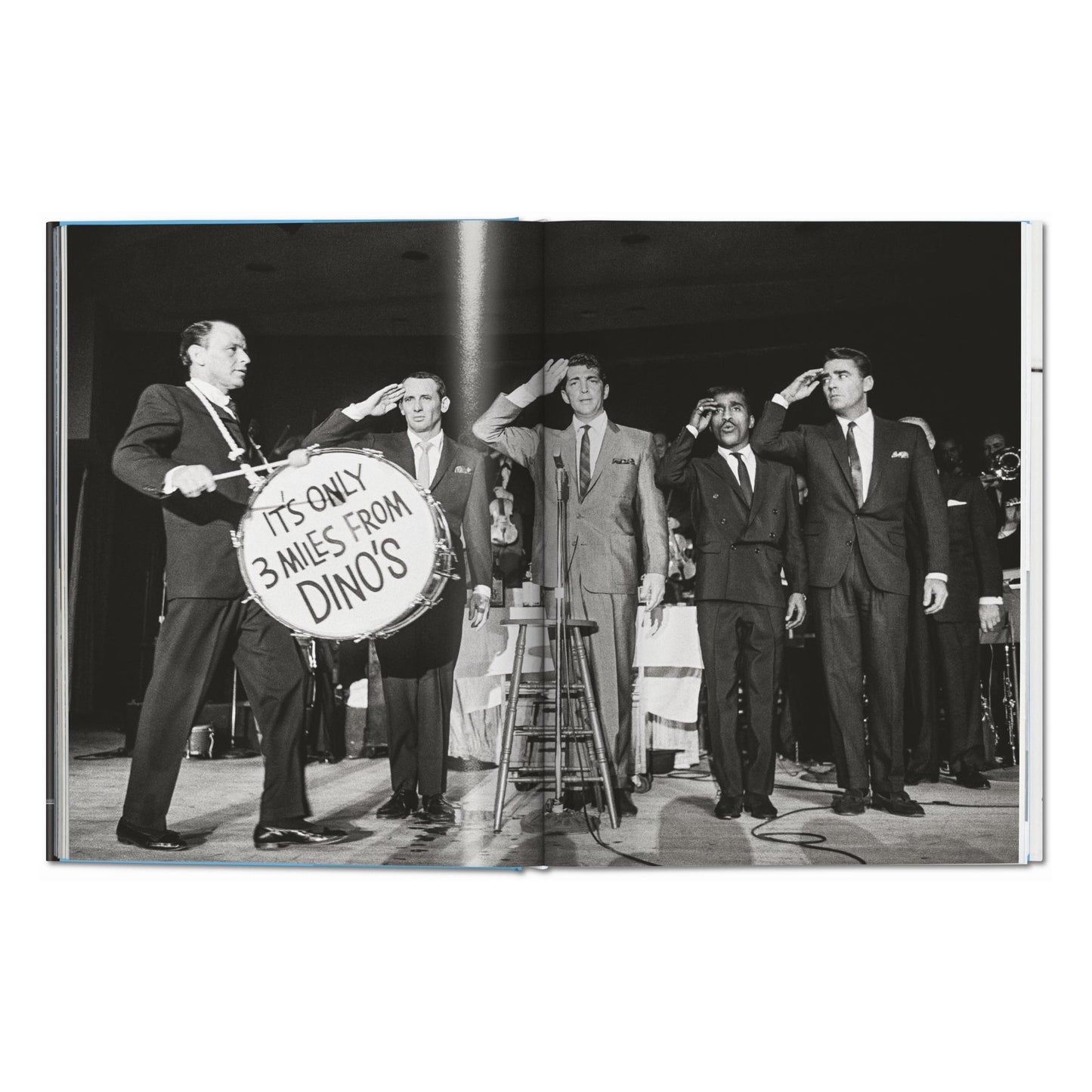Gay Talese. Phil Stern. Frank Sinatra Has a Cold (German, English)