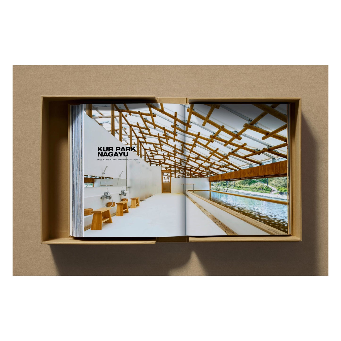 Shigeru Ban. Complete Works 1985–Today. Art Edition ‘Bamboo Gridshell Roof’, 2023 (German, French, English) (AP)