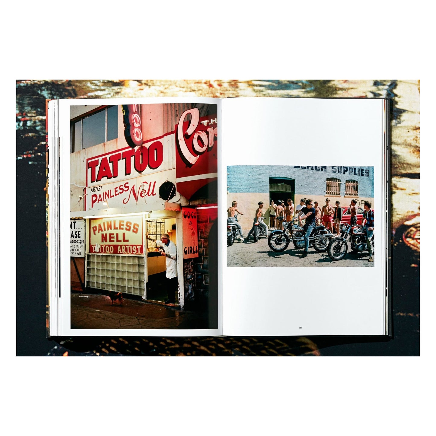 Marvin E. Newman. Art Edition No. 226–300 ‘42nd Street, 1983’ (English)