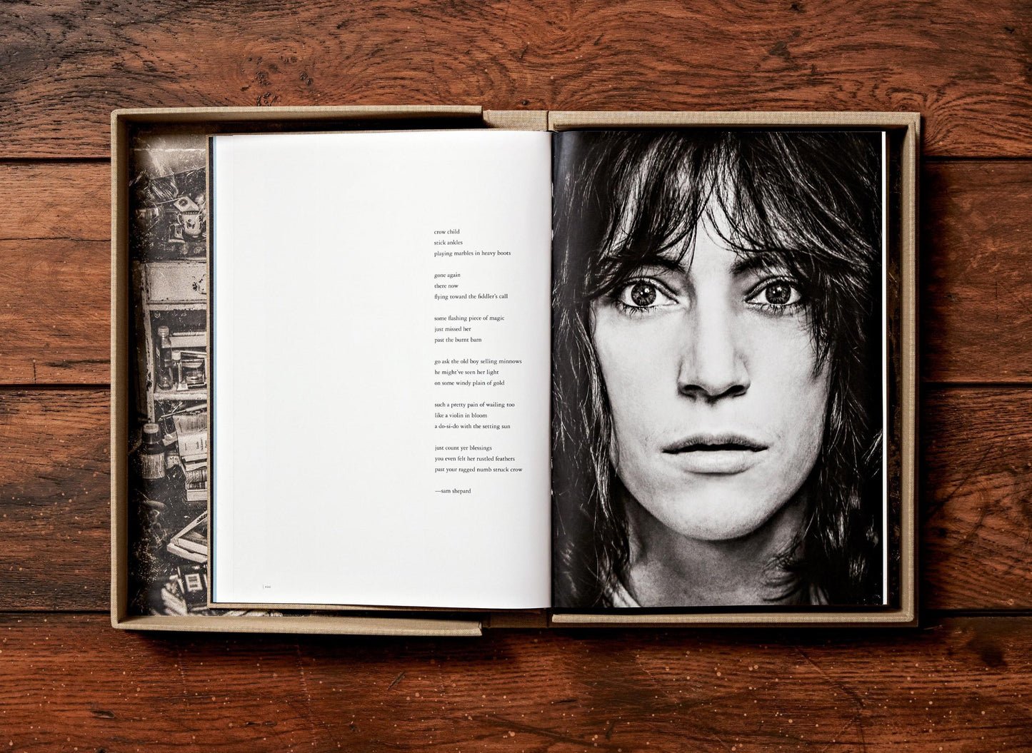 Lynn Goldsmith. Patti Smith. Before Easter After (English)