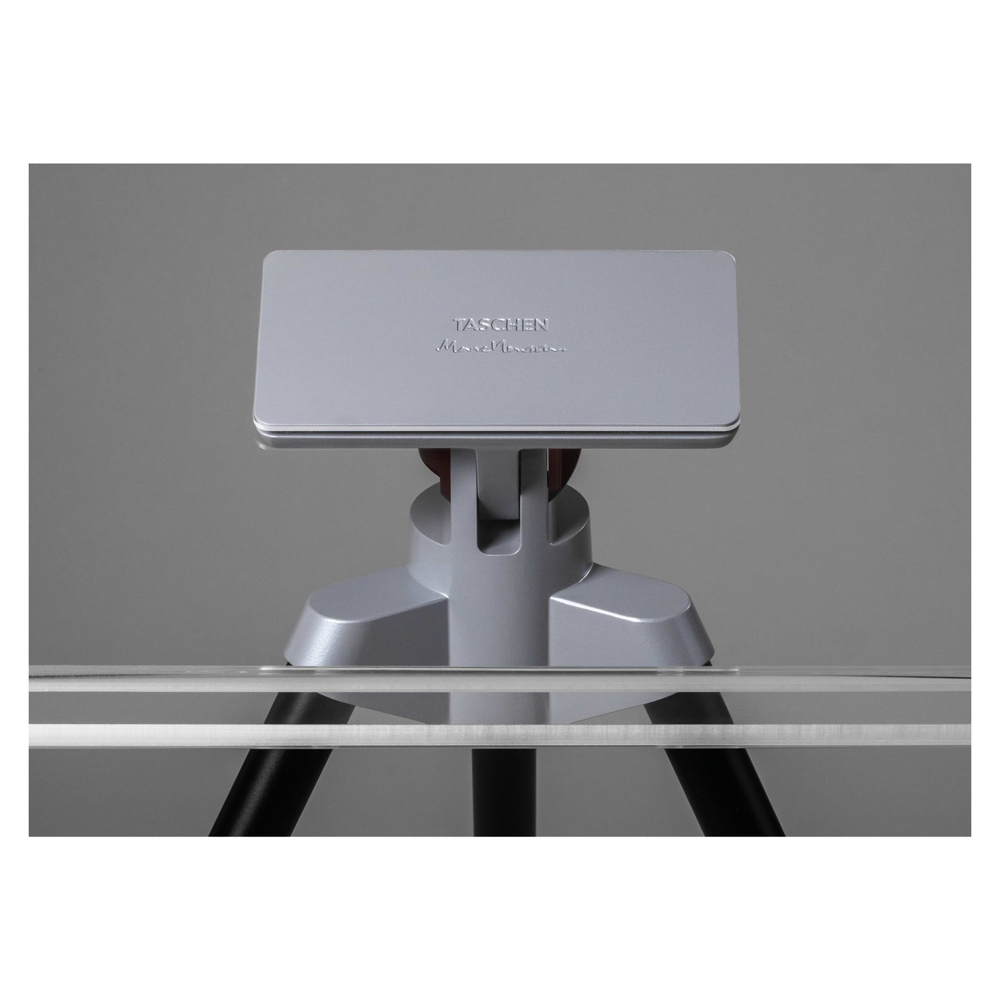Marc Newson. Bookstand