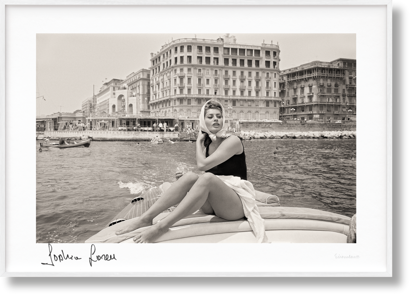 Sophia by Eisenstaedt. Art Edition No. 101–200, ‘Near Naples’, 1961 (English)