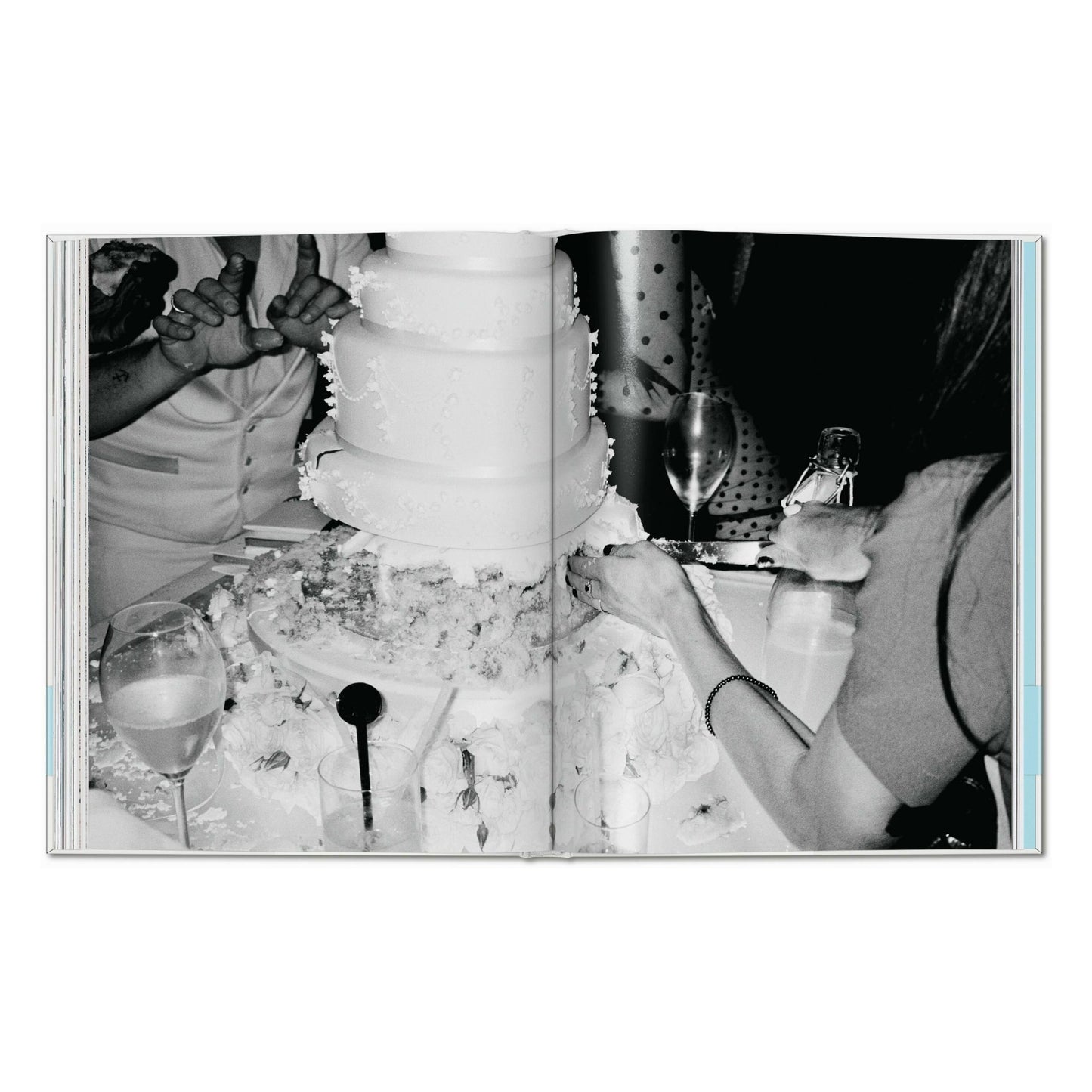 Mario Testino. I Love You. A celebration of weddings (German, French, English)