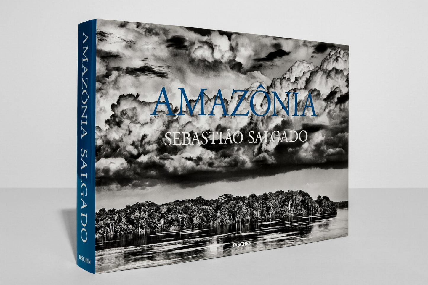 Sebastião Salgado. Amazônia (French)