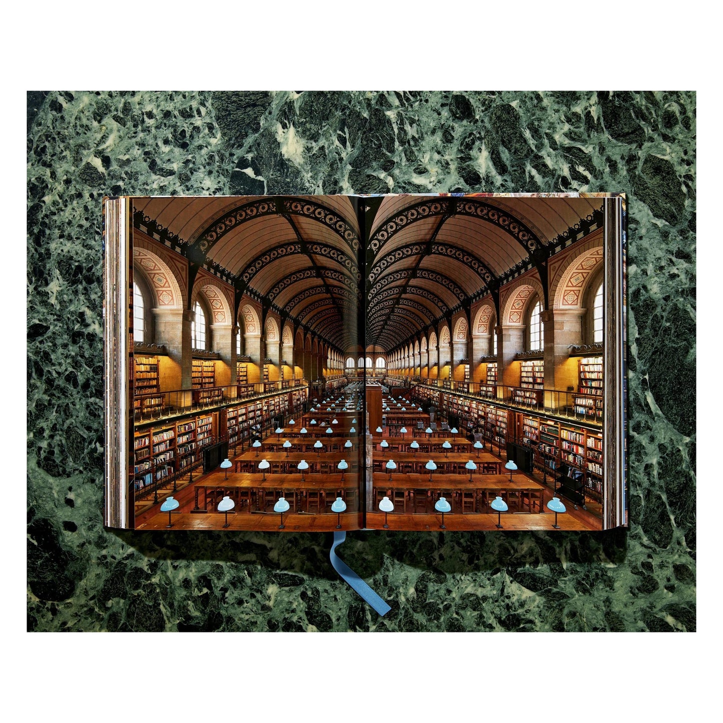 Massimo Listri. The World’s Most Beautiful Libraries (German, French, English)