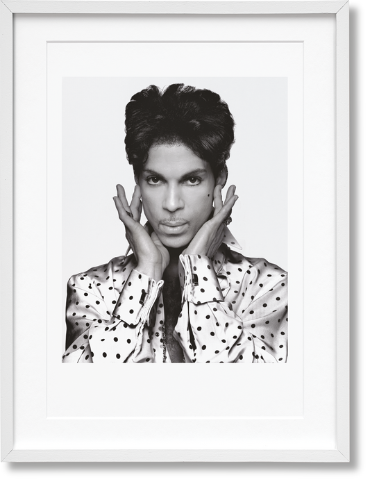 Albert Watson. Kaos, Art Edition No. 1–50 ‘Prince, Cleveland, 2004’ (German, French, English) (AP)